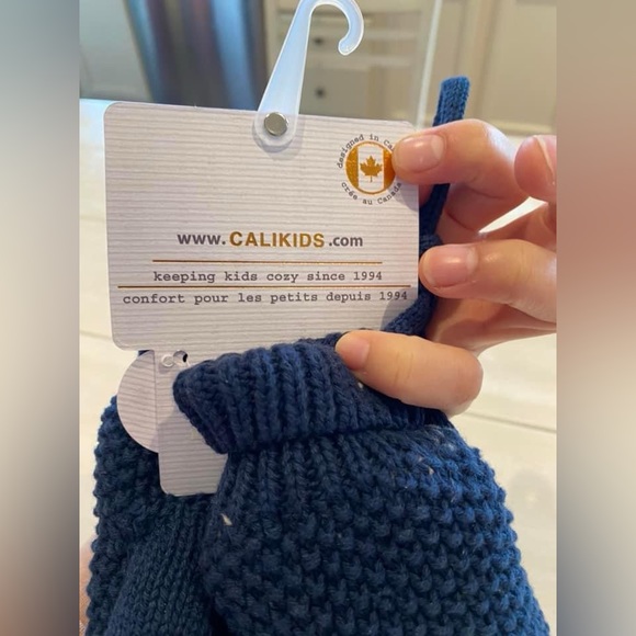 Calikids Toddler Knit Mittens Size M - Picture 3 of 4